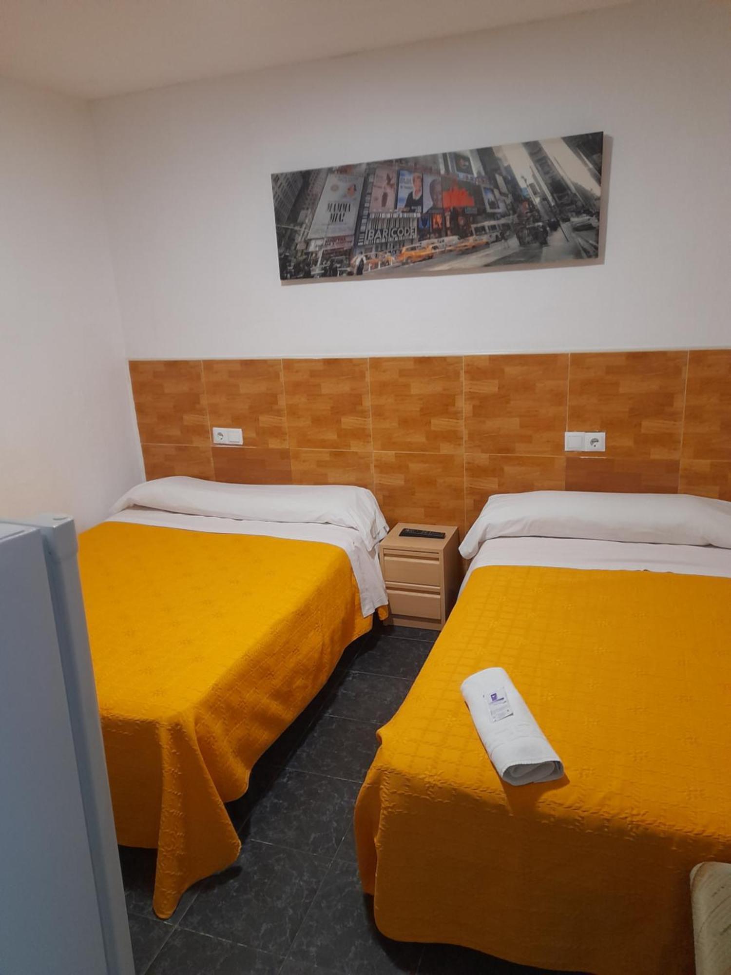 Habitaciones Familiares Con Bano Privado Lf - Sin Ascensor Zaragoza Eksteriør bilde